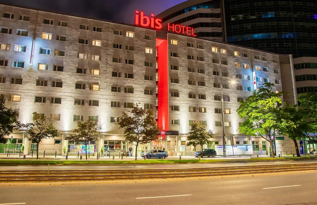 Ibis Warszawa Centrum-1